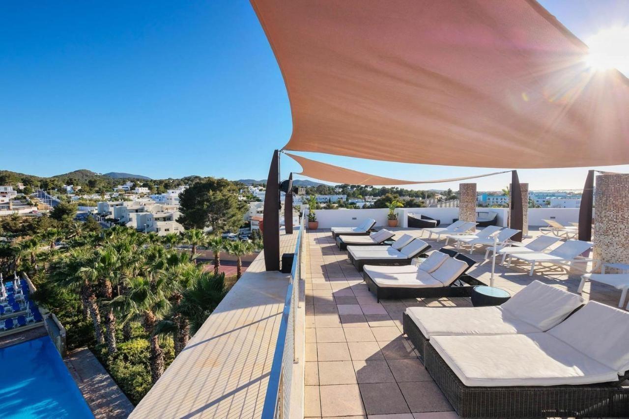 Azuline Hotel Bergantin San Antonio  Bagian luar foto
